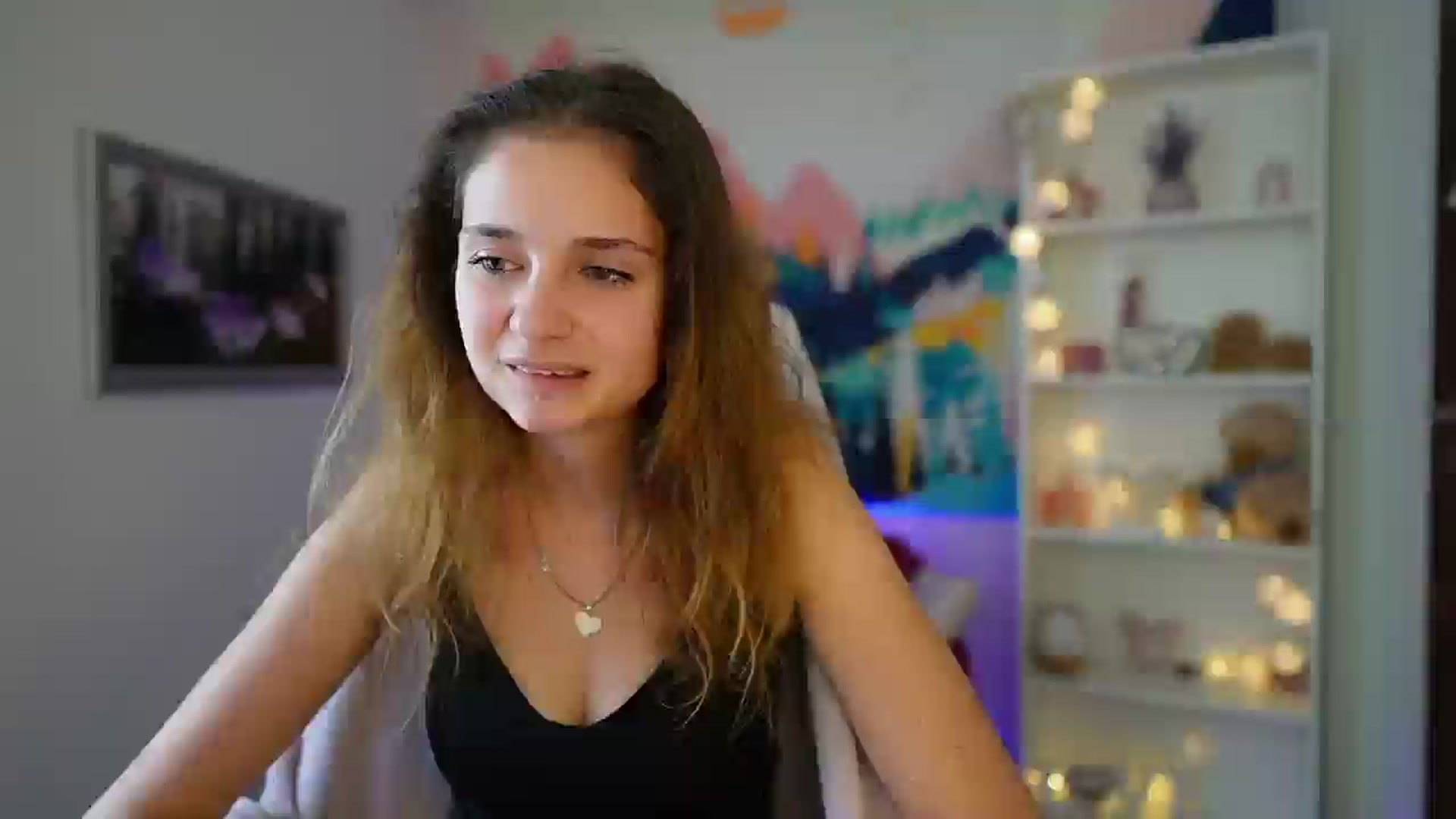 Gallery image thumbnail from Vina_Sky's myfreecams stream on, 08/18/2024, 14:19 image 4 of 20