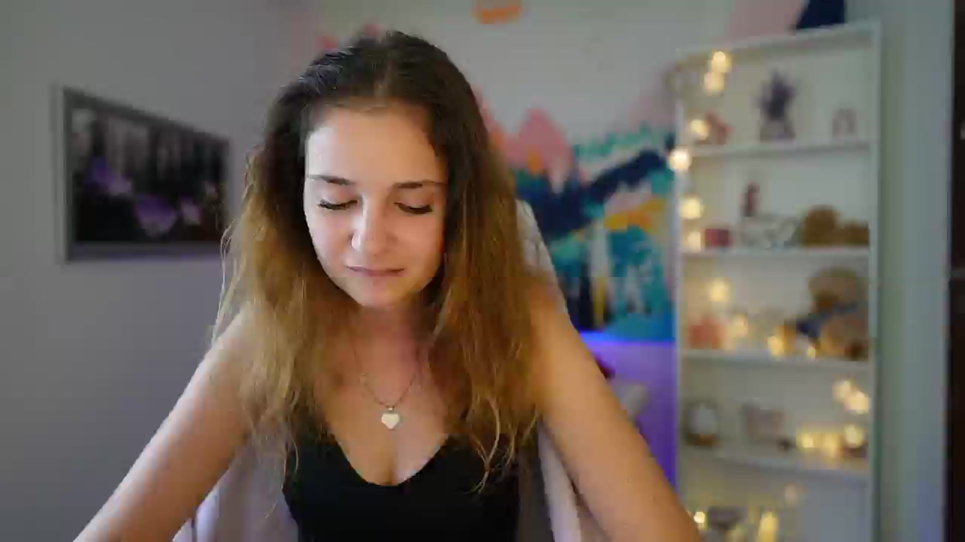 Gallery image thumbnail from Vina_Sky's myfreecams stream on, 08/18/2024, 14:19 image 5 of 20