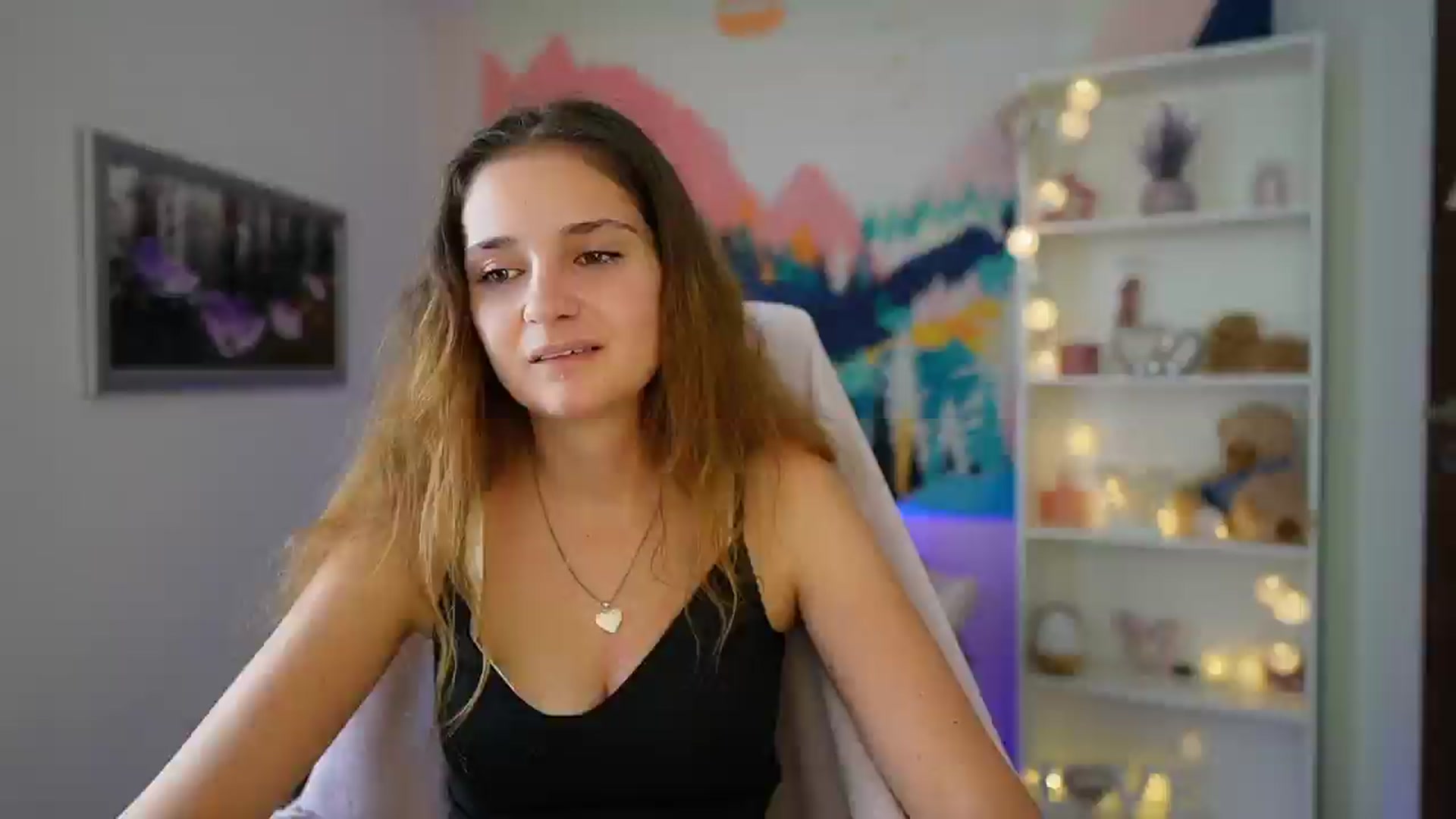 Gallery image thumbnail from Vina_Sky's myfreecams stream on, 08/18/2024, 15:24 image 3 of 20