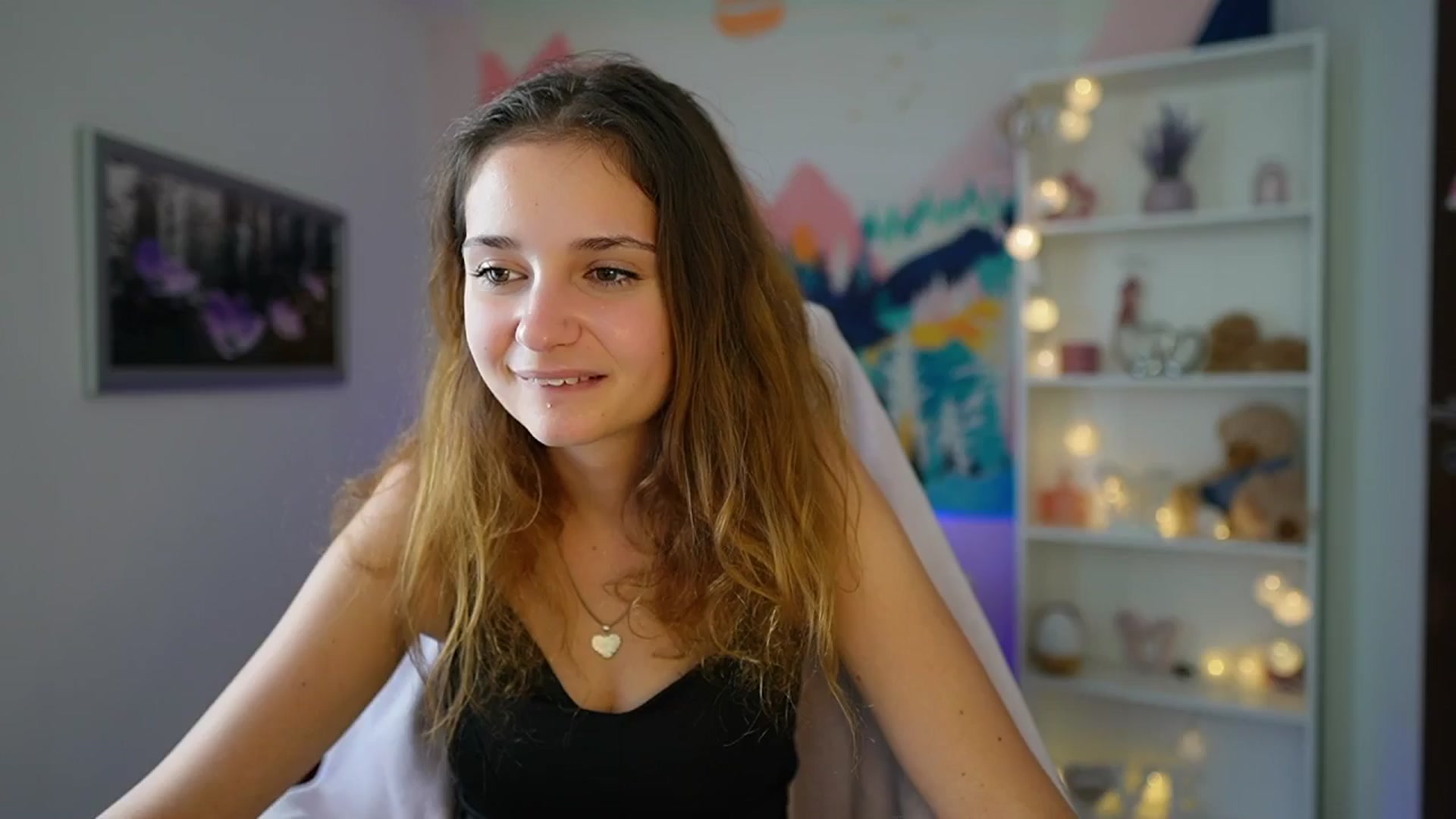 Gallery image thumbnail from Vina_Sky's myfreecams stream on, 08/18/2024, 16:40 image 1 of 20