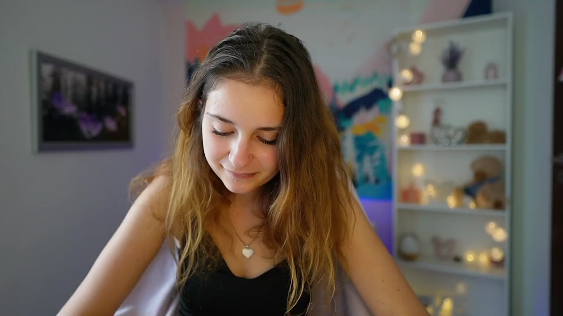 Gallery image thumbnail from Vina_Sky's myfreecams stream on, 08/18/2024, 16:40 image 5 of 20