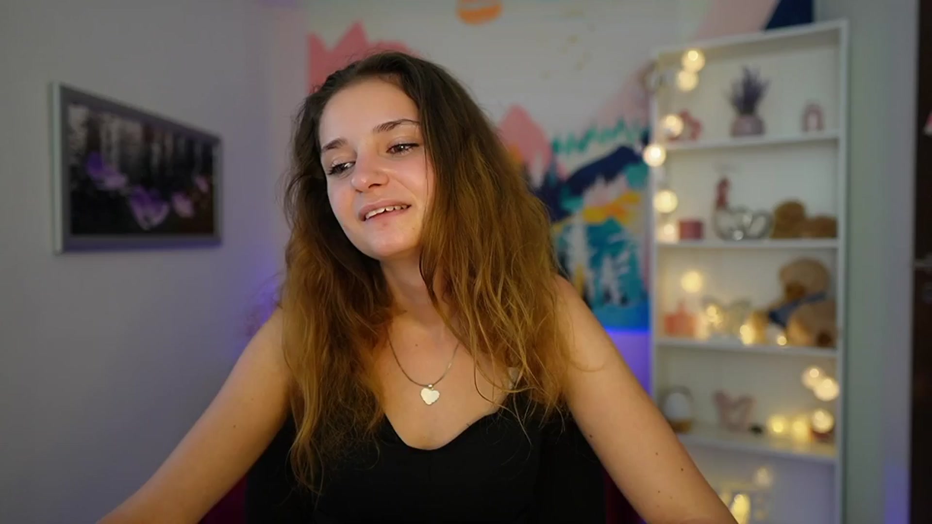 Gallery image thumbnail from Vina_Sky's myfreecams stream on, 08/18/2024, 18:06 image 11 of 20