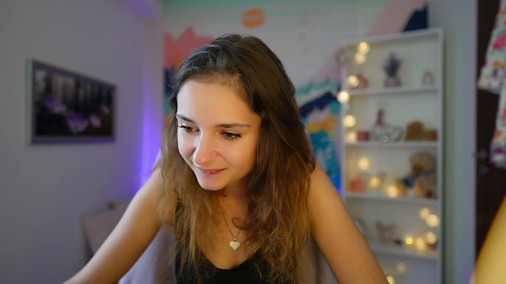 Gallery image thumbnail from Vina_Sky's myfreecams stream on, 08/28/2024, 12:33 image 18 of 20