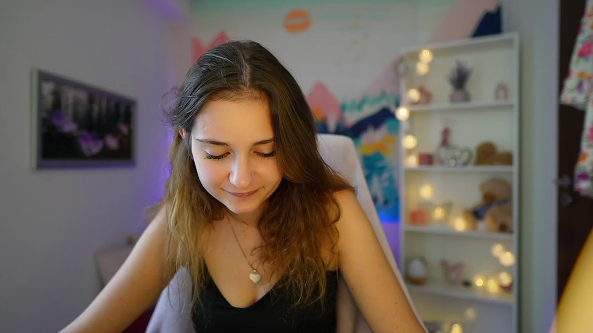 Gallery image thumbnail from Vina_Sky's myfreecams stream on, 08/28/2024, 12:33 image 12 of 20