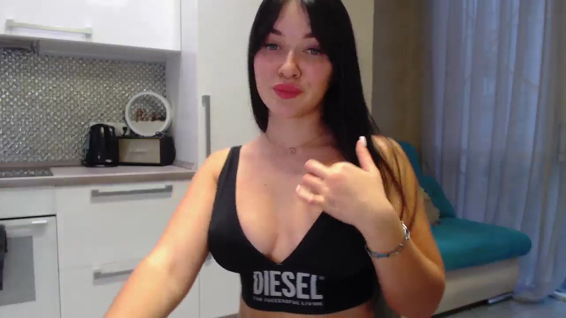 Gallery image thumbnail from VinkiPinki's myfreecams stream on, 12/24/2024, 14:15 image 13 of 20