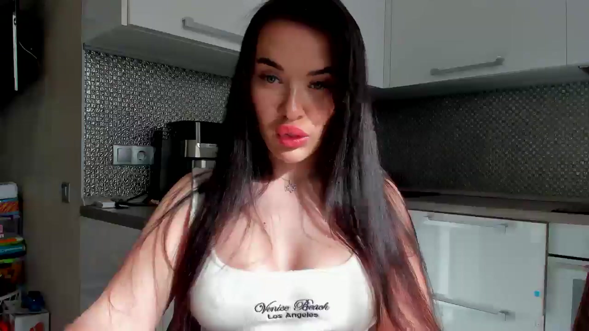 Gallery image thumbnail from VinkiPinki's myfreecams stream on, 04/30/2025, 15:18 image 6 of 20