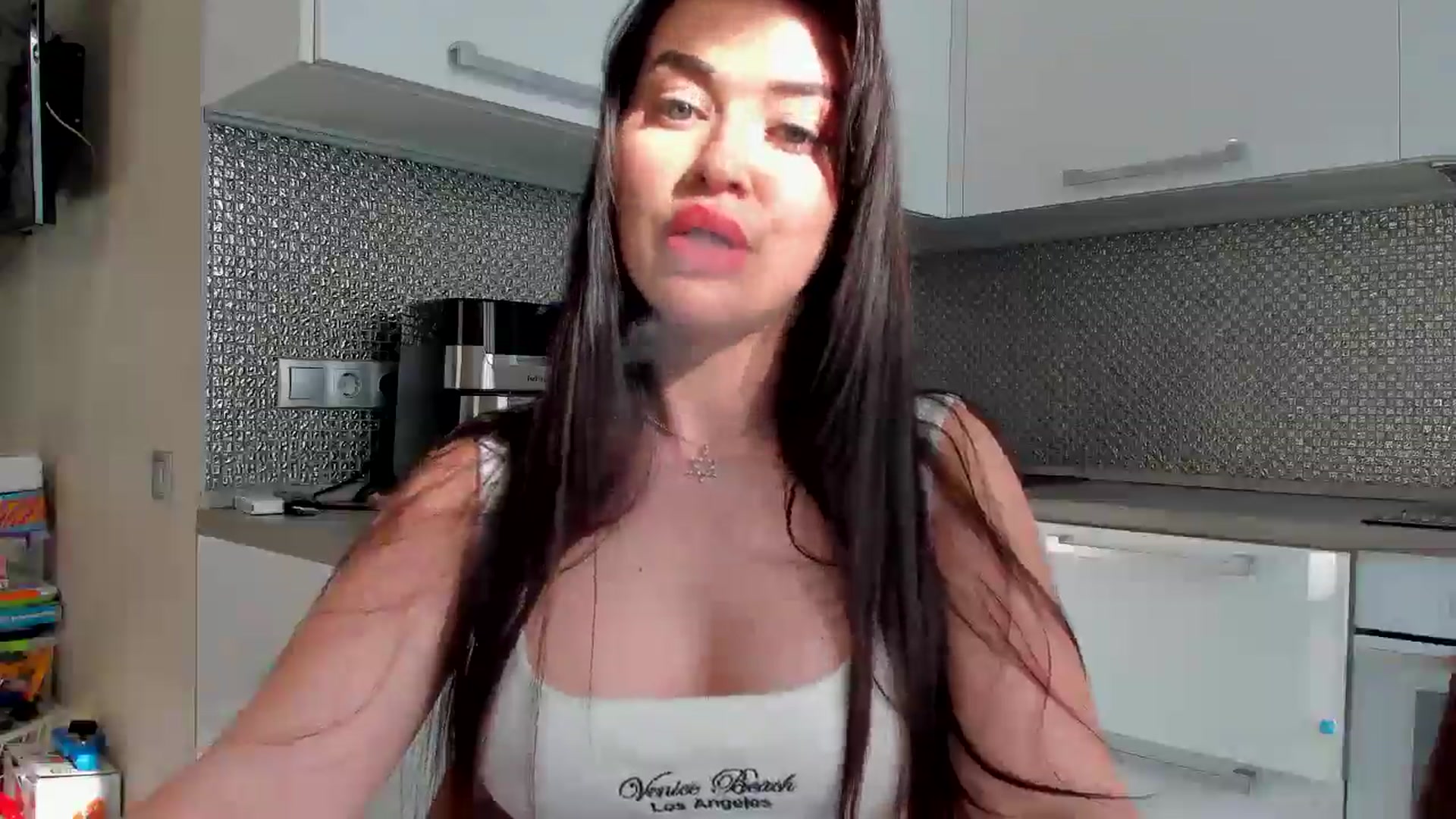 Gallery image thumbnail from VinkiPinki's myfreecams stream on, 04/30/2025, 15:18 image 9 of 20