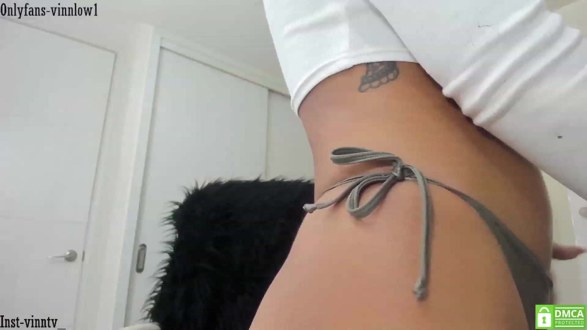 Gallery image thumbnail from Vinnlow's myfreecams stream on, 12/02/2022, 24:53 image 19 of 20