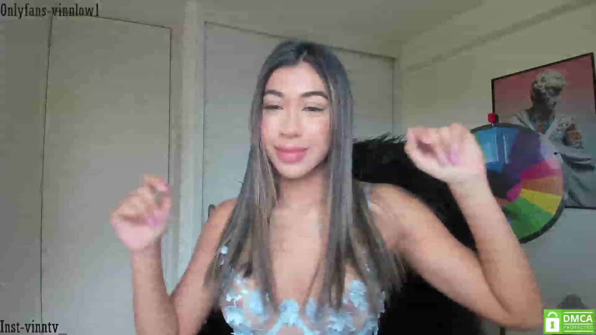 Gallery image thumbnail from Vinnlow's myfreecams stream on, 12/02/2022, 21:25 image 16 of 20