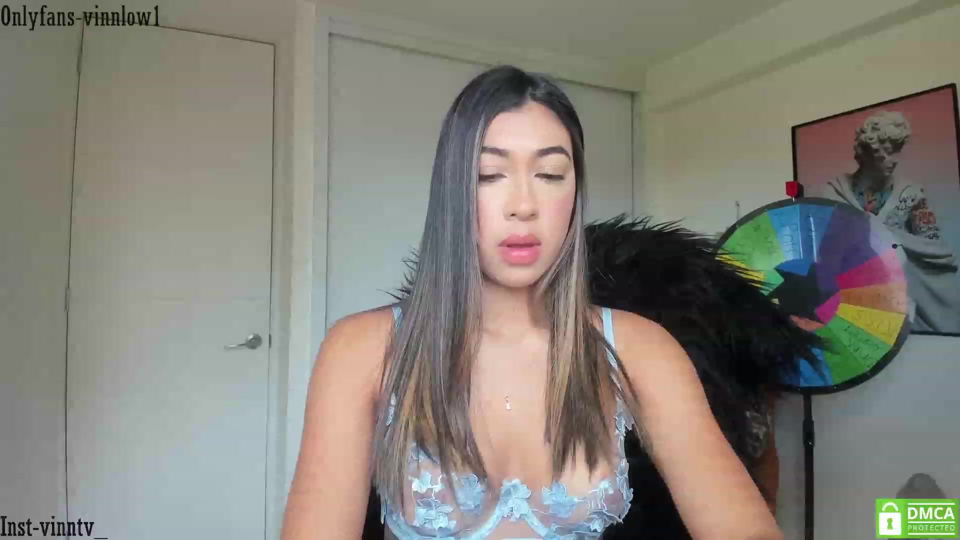 Gallery image thumbnail from Vinnlow's myfreecams stream on, 12/02/2022, 21:25 image 14 of 20