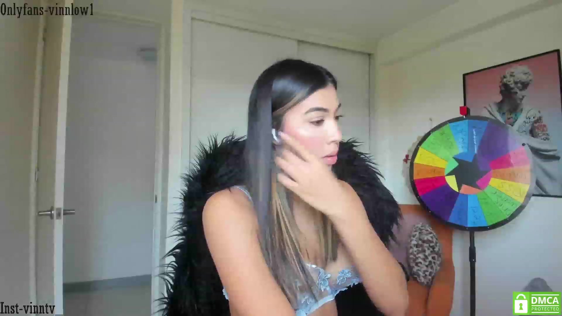 Gallery image thumbnail from Vinnlow's myfreecams stream on, 12/02/2022, 23:27 image 7 of 20