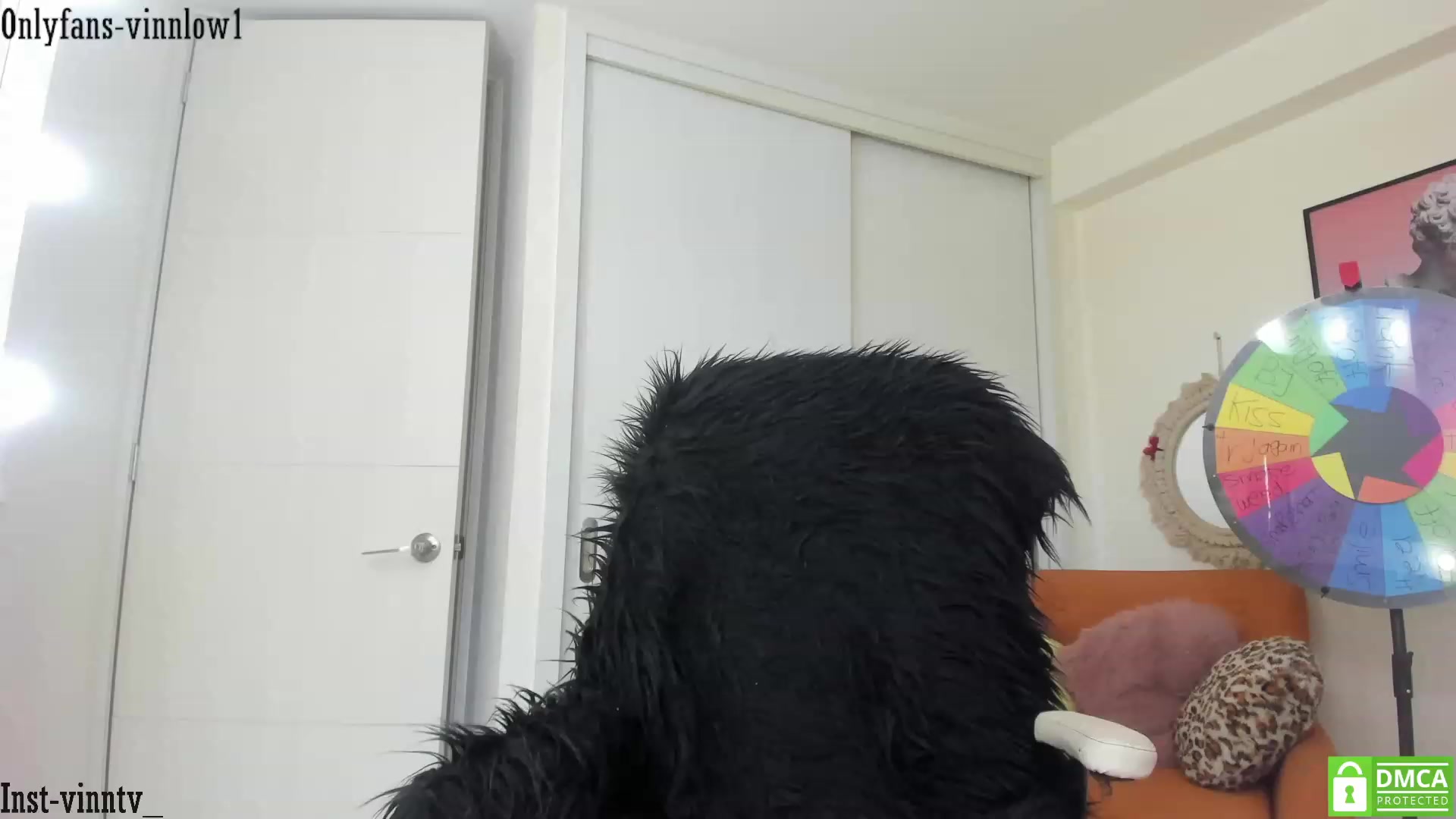 Gallery image thumbnail from Vinnlow's myfreecams stream on, 12/02/2022, 23:27 image 1 of 20