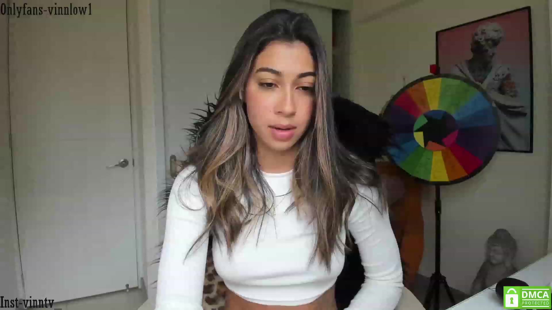 Gallery image thumbnail from Vinnlow's myfreecams stream on, 12/04/2022, 20:45 image 14 of 20