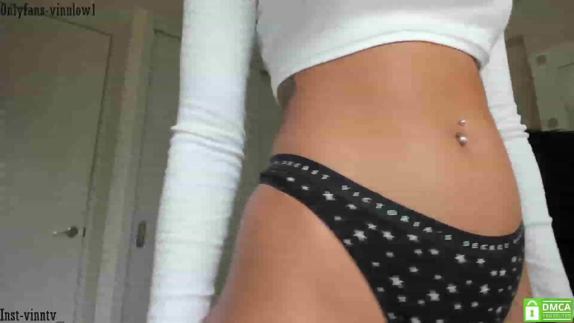Gallery image thumbnail from Vinnlow's myfreecams stream on, 12/04/2022, 21:52 image 11 of 20