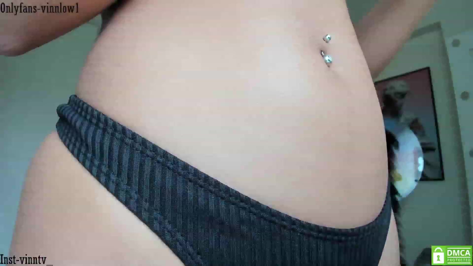Gallery image thumbnail from Vinnlow's myfreecams stream on, 12/05/2022, 21:00 image 16 of 20