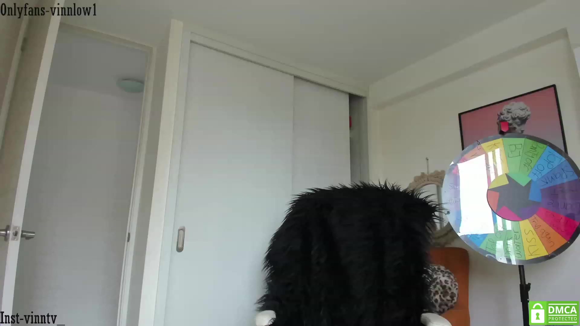 Gallery image thumbnail from Vinnlow's myfreecams stream on, 12/24/2022, 14:23 image 5 of 20