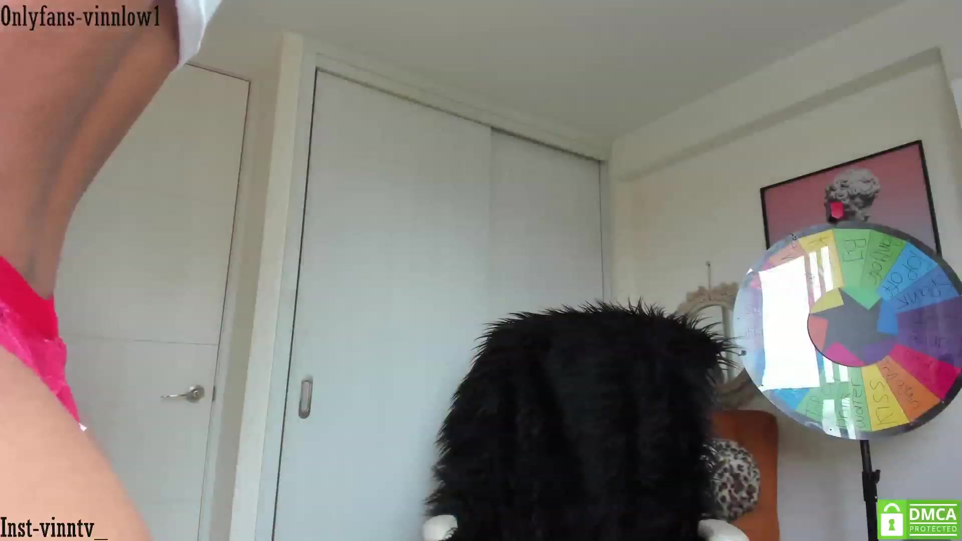 Gallery image thumbnail from Vinnlow's myfreecams stream on, 12/24/2022, 14:23 image 2 of 20