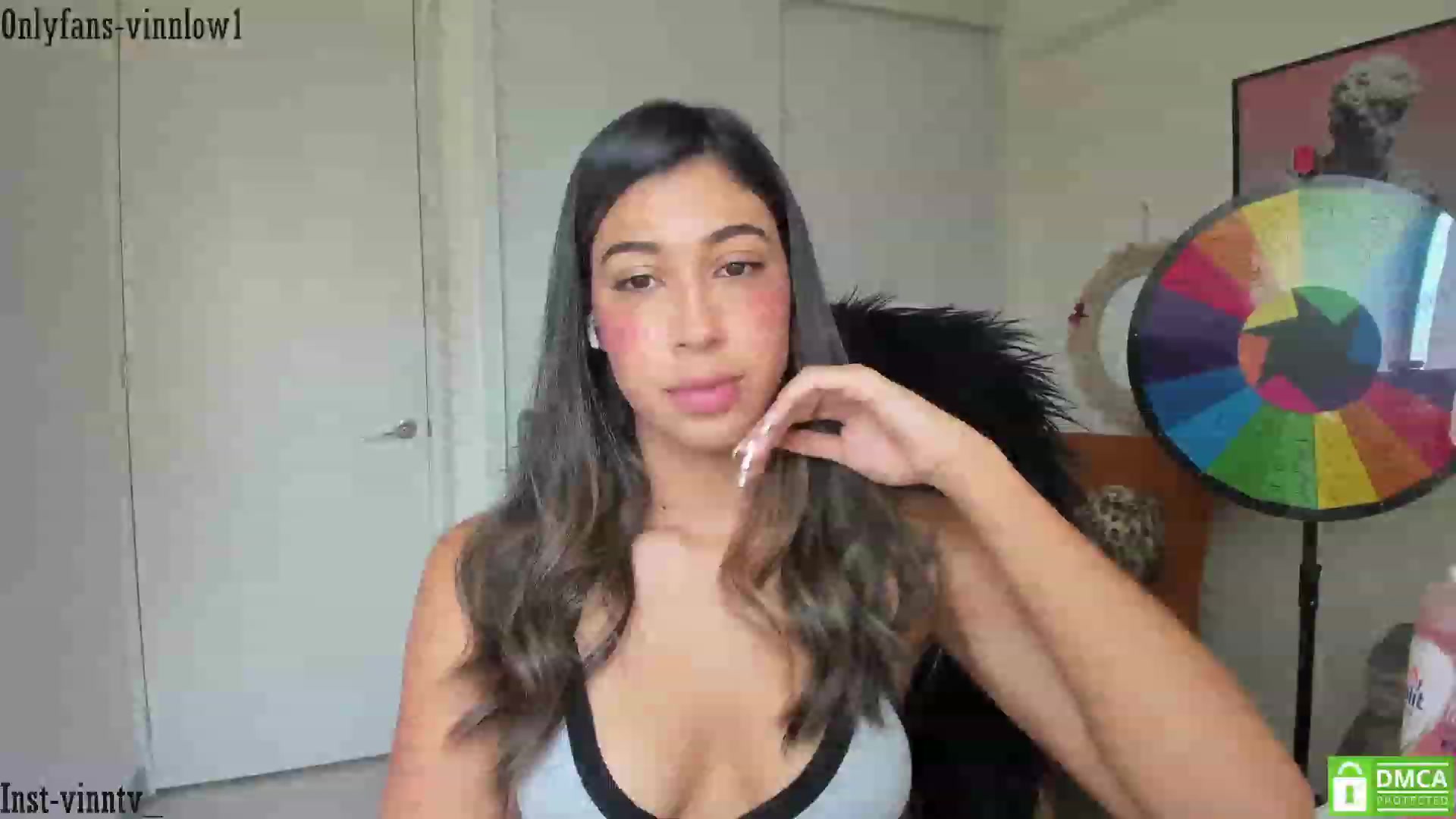 Gallery image thumbnail from Vinnlow's myfreecams stream on, 01/01/2023, 20:04 image 1 of 20