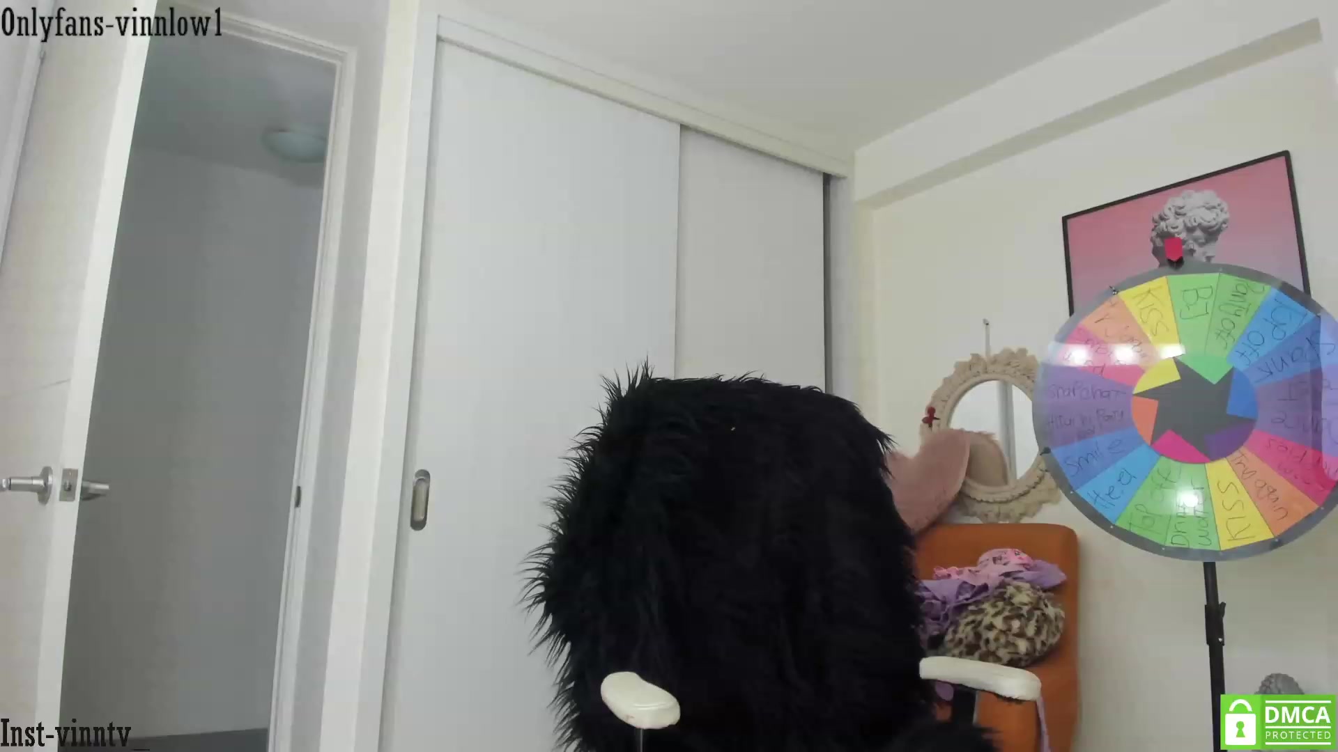 Gallery image thumbnail from Vinnlow's myfreecams stream on, 01/03/2023, 22:53 image 15 of 20