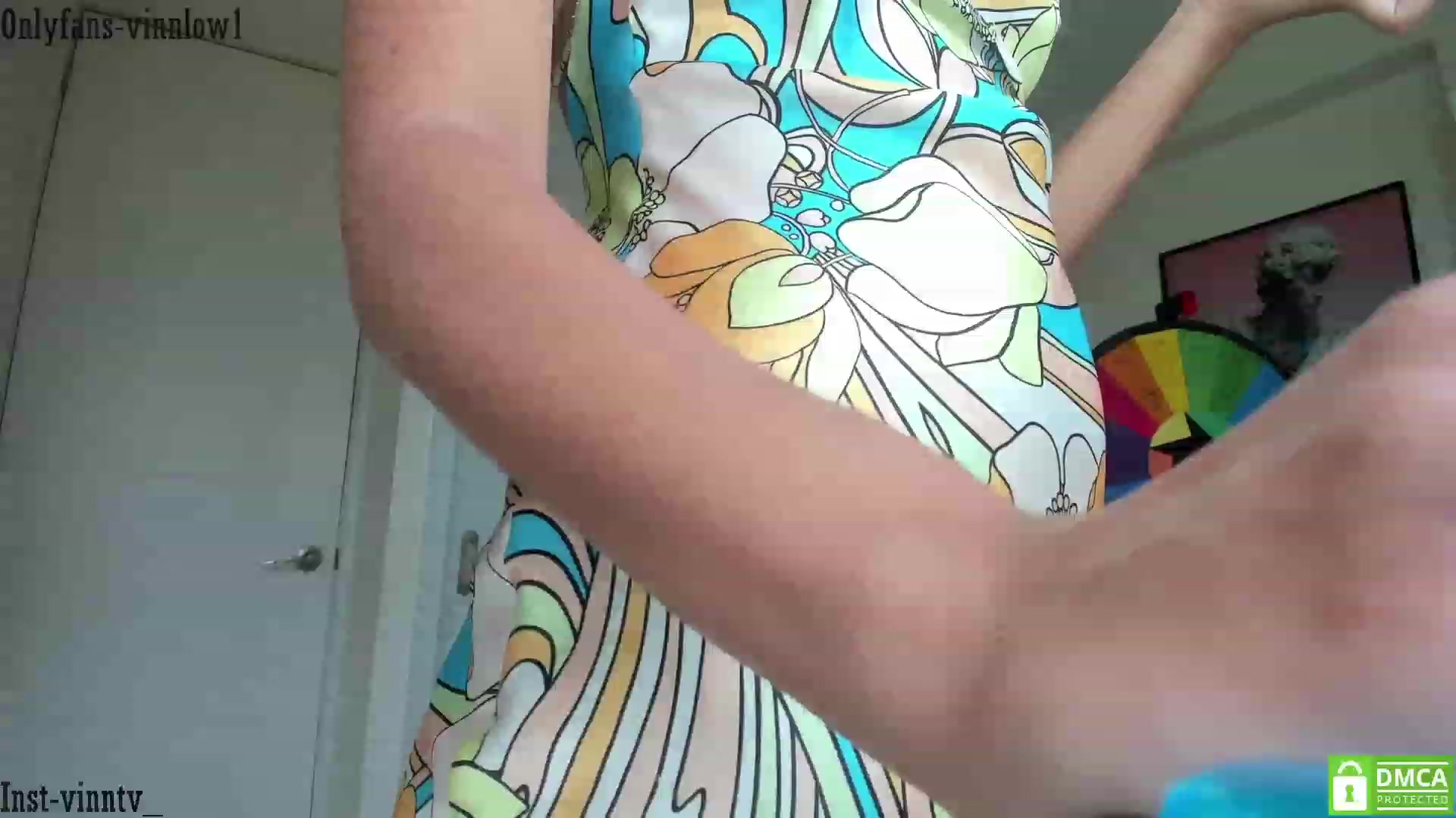 Gallery image thumbnail from Vinnlow's myfreecams stream on, 01/08/2023, 14:45 image 12 of 20
