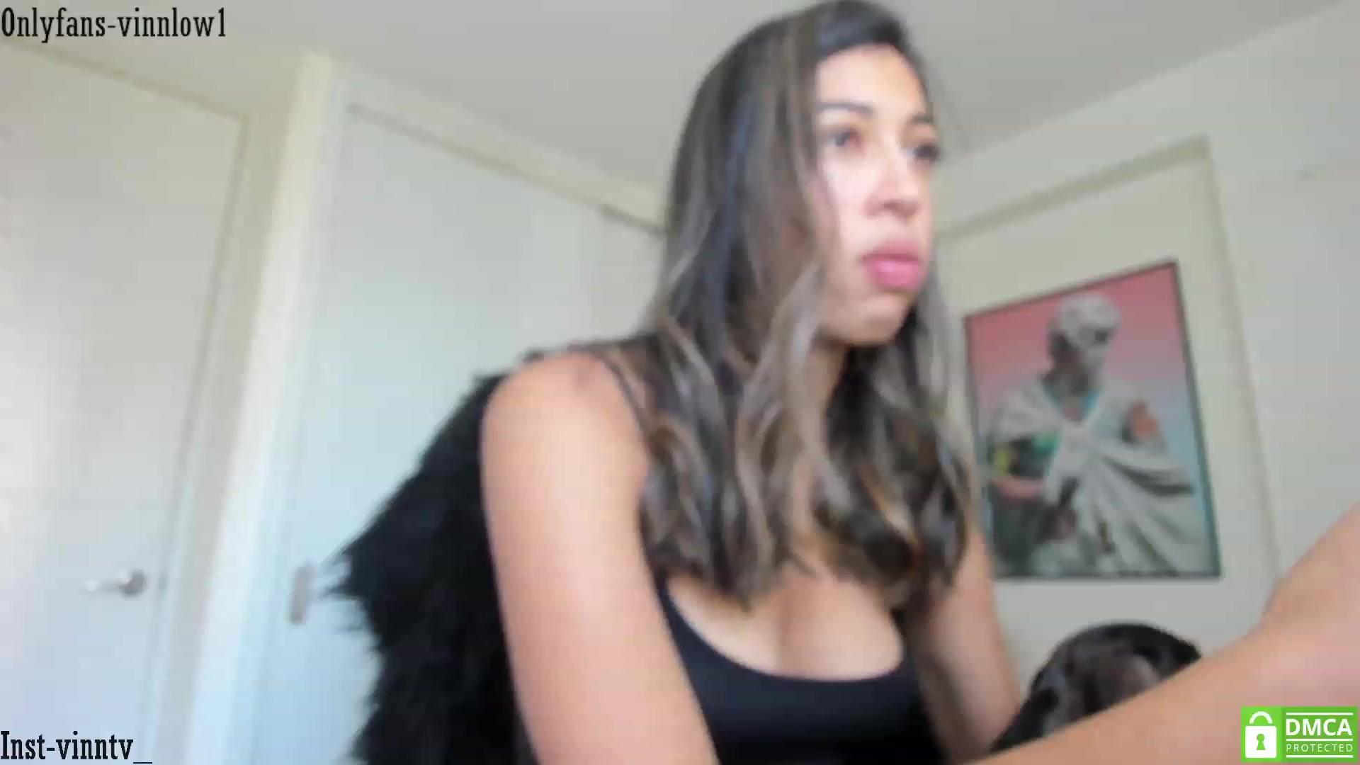 Gallery image thumbnail from Vinnlow's myfreecams stream on, 01/29/2023, 21:00 image 8 of 20