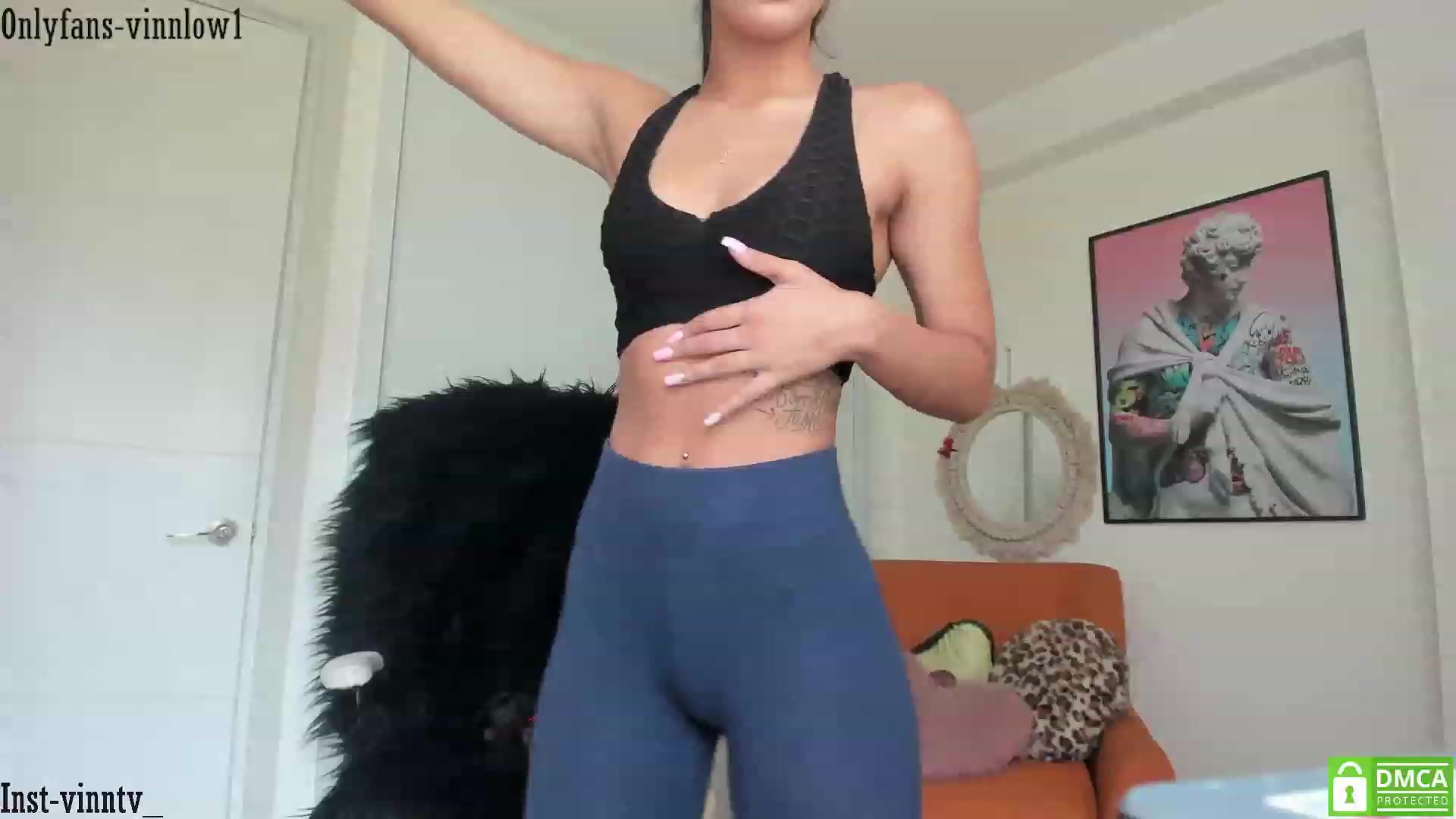 Gallery image thumbnail from Vinnlow's myfreecams stream on, 01/30/2023, 15:21 image 1 of 20