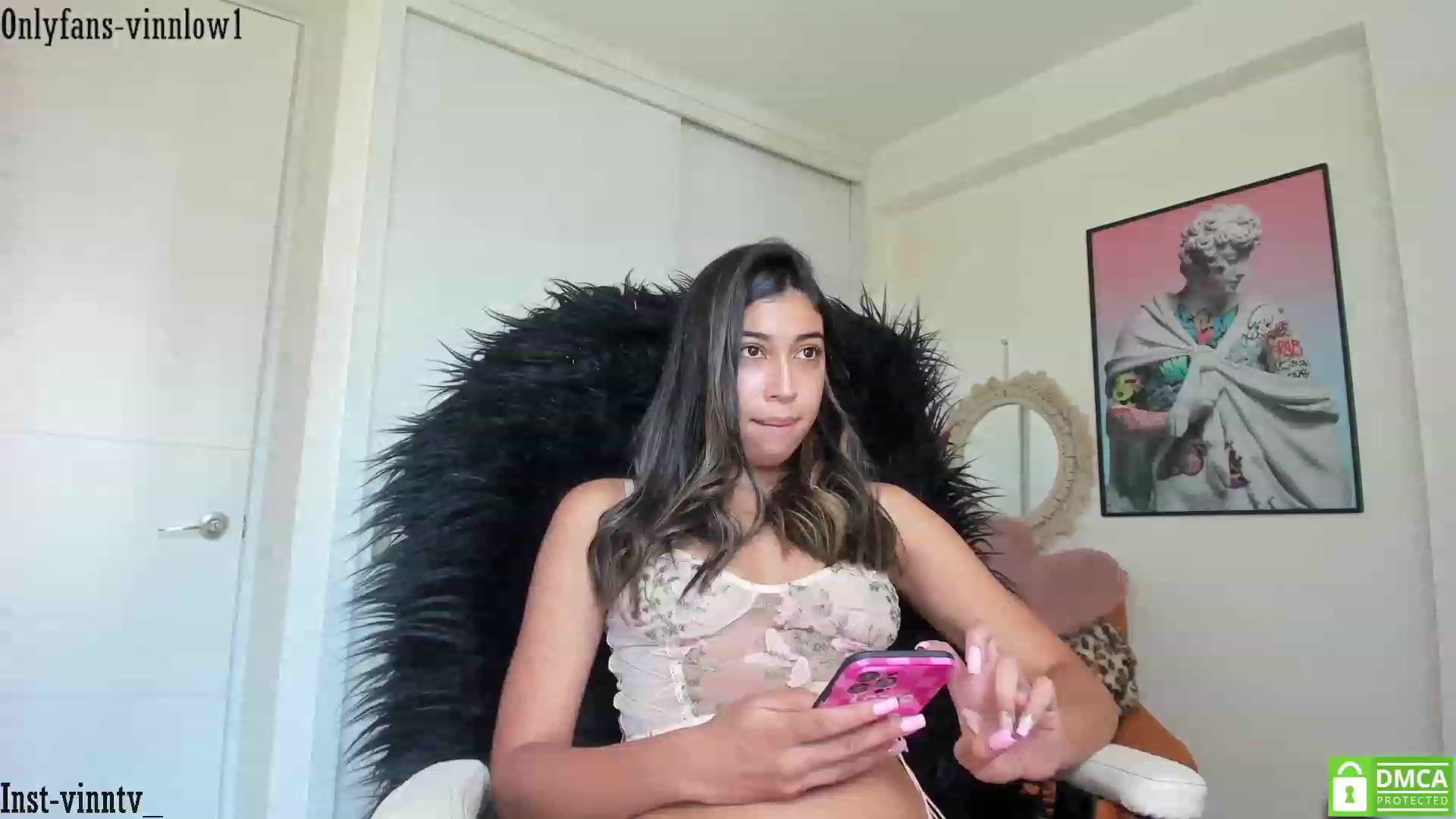 Gallery image thumbnail from Vinnlow's myfreecams stream on, 01/30/2023, 19:46 image 1 of 20