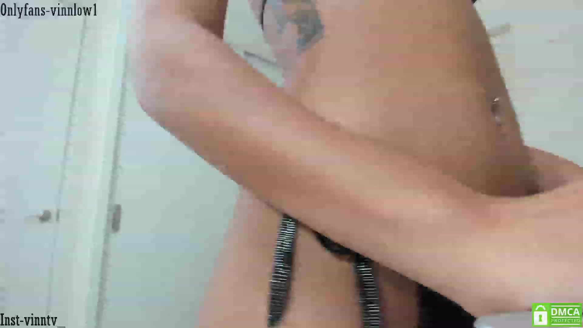 Gallery image thumbnail from Vinnlow's myfreecams stream on, 01/30/2023, 23:41 image 16 of 20