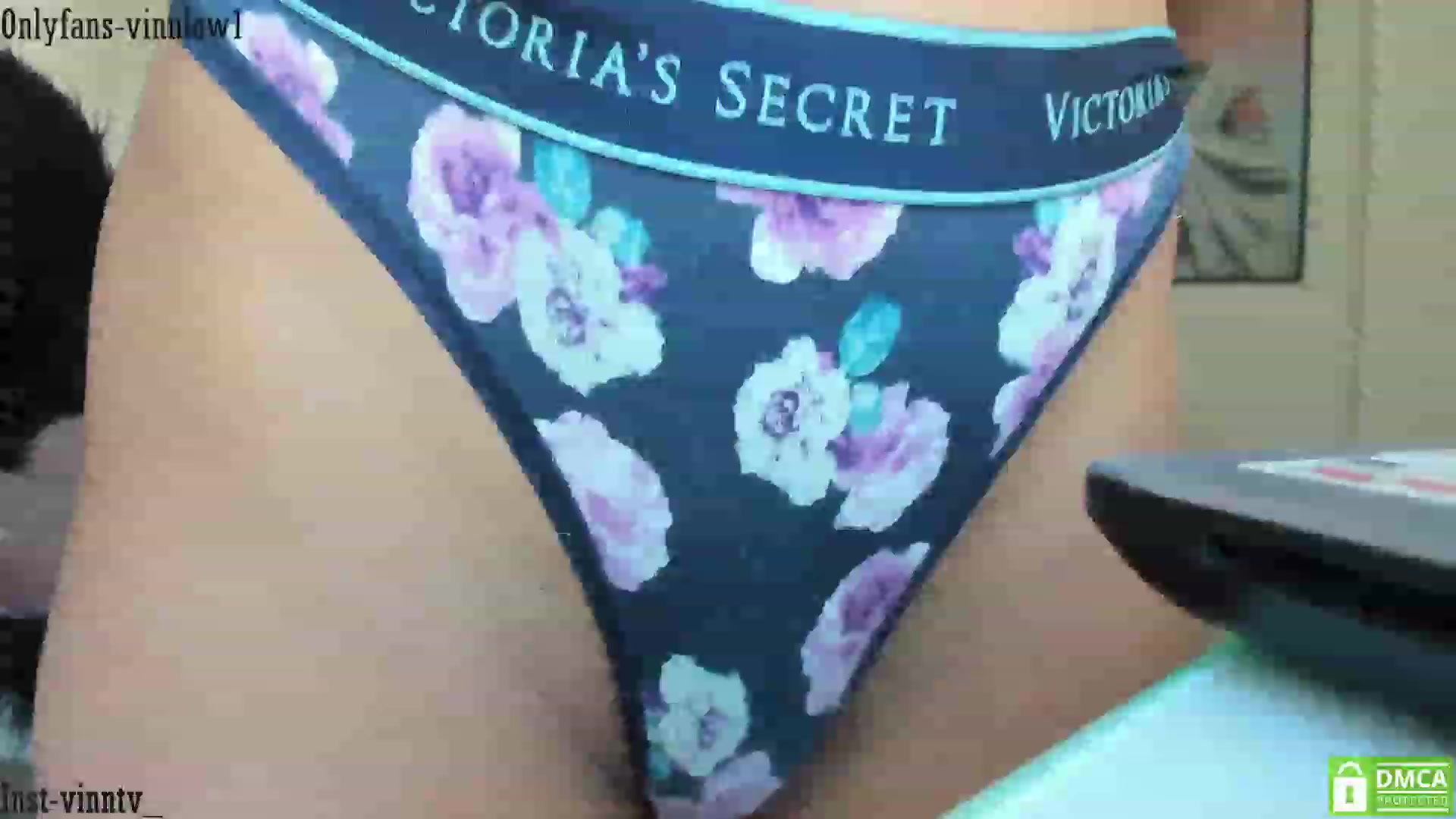 Gallery image thumbnail from Vinnlow's myfreecams stream on, 01/31/2023, 20:34 image 2 of 20