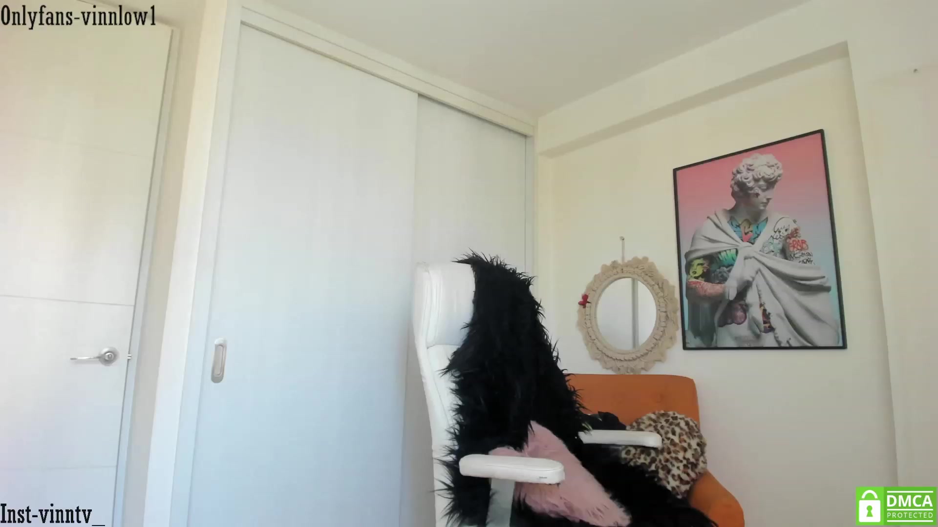 Gallery image thumbnail from Vinnlow's myfreecams stream on, 01/31/2023, 20:34 image 8 of 20