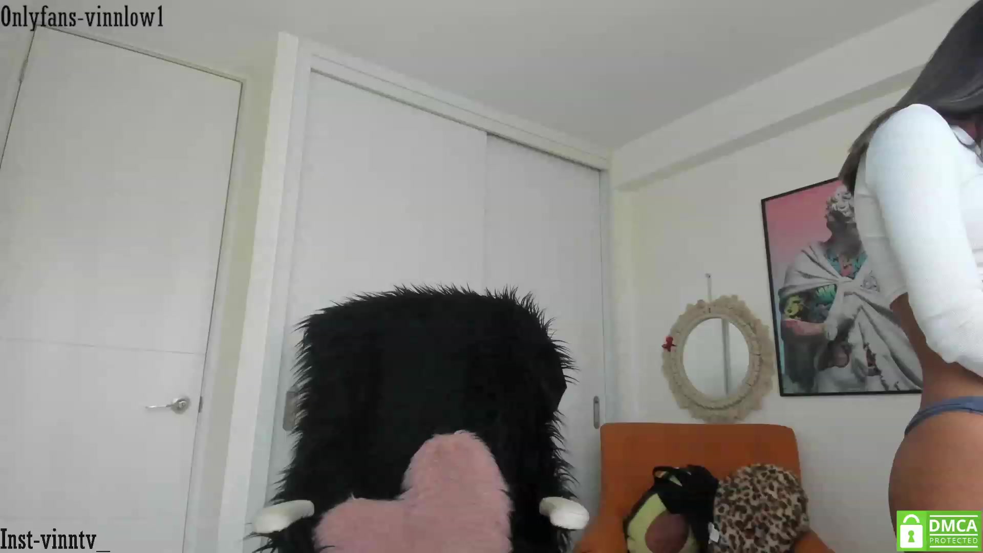 Gallery image thumbnail from Vinnlow's myfreecams stream on, 01/31/2023, 22:21 image 15 of 20