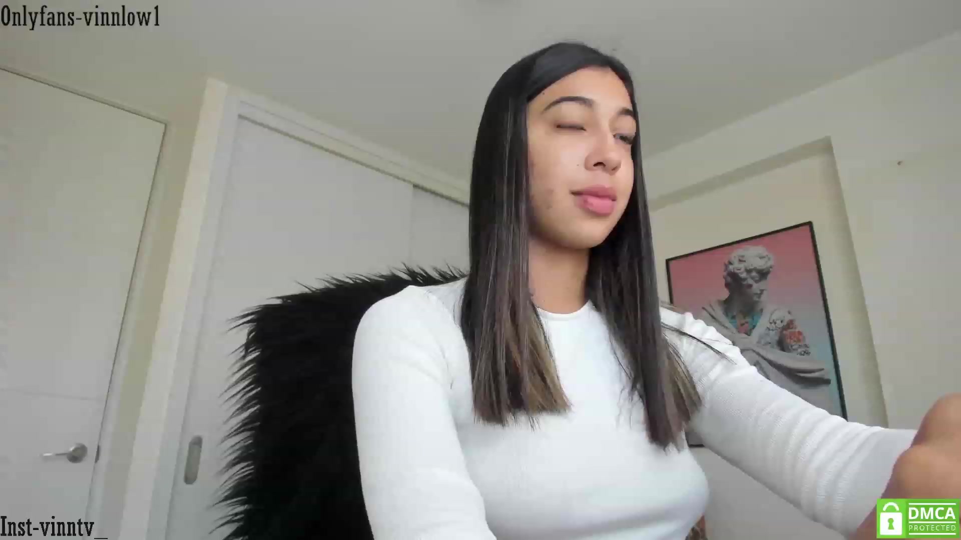 Gallery image thumbnail from Vinnlow's myfreecams stream on, 01/31/2023, 22:21 image 11 of 20