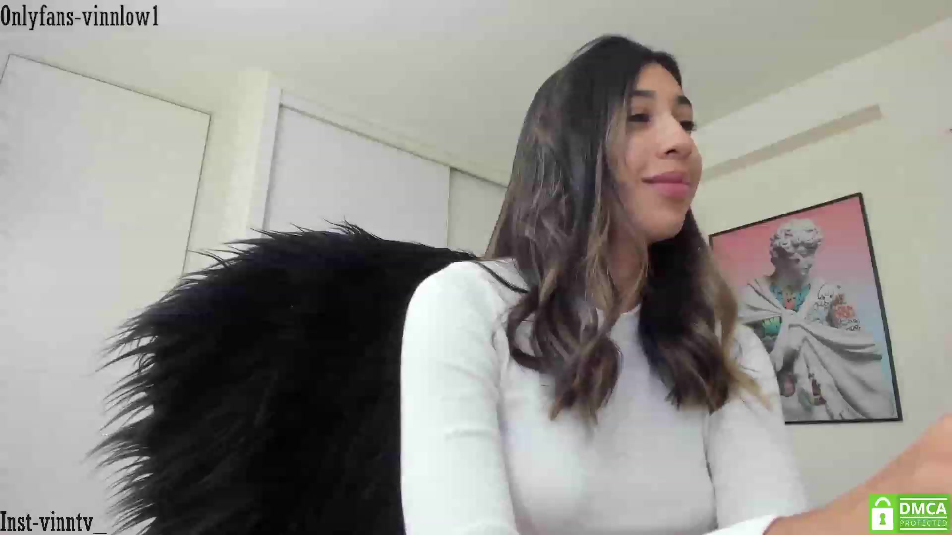 Gallery image thumbnail from Vinnlow's myfreecams stream on, 02/02/2023, 23:54 image 4 of 20