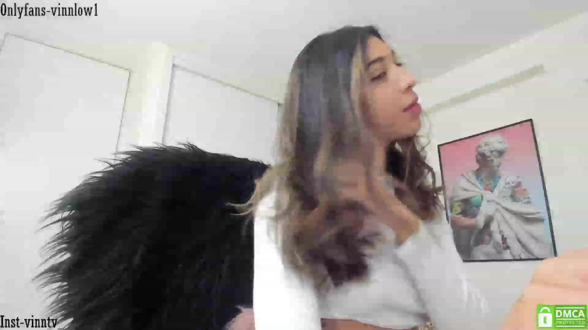 Gallery image thumbnail from Vinnlow's myfreecams stream on, 02/02/2023, 23:54 image 6 of 20
