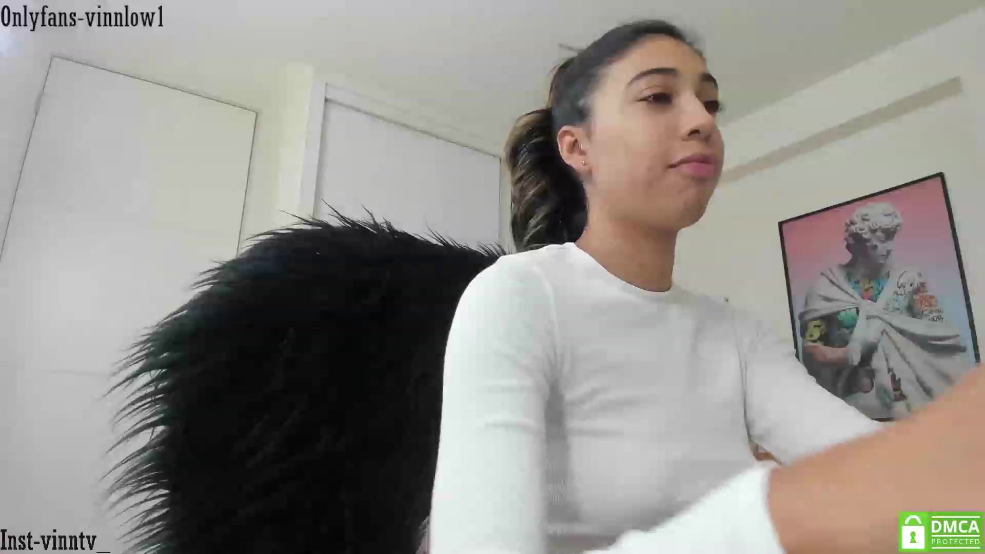 Gallery image thumbnail from Vinnlow's myfreecams stream on, 02/02/2023, 23:54 image 20 of 20