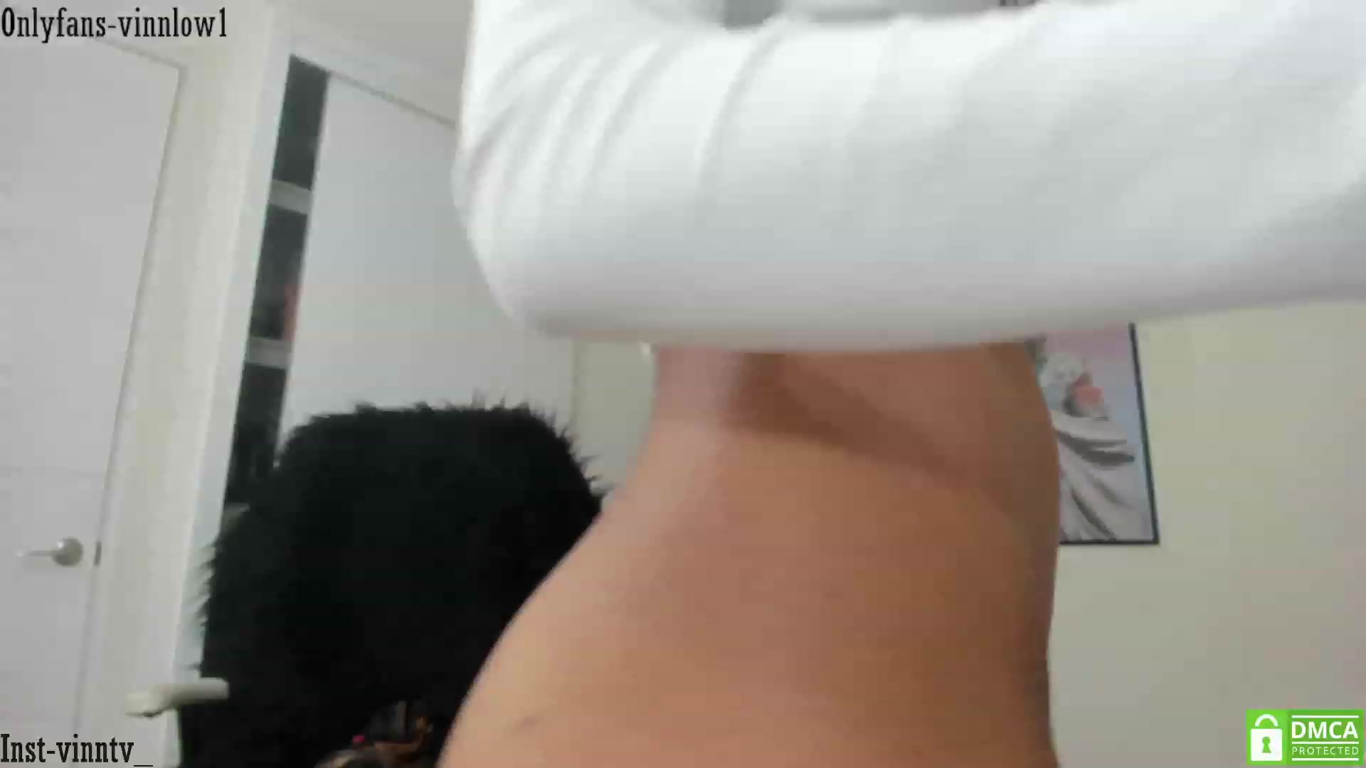 Gallery image thumbnail from Vinnlow's myfreecams stream on, 02/11/2023, 23:18 image 19 of 20