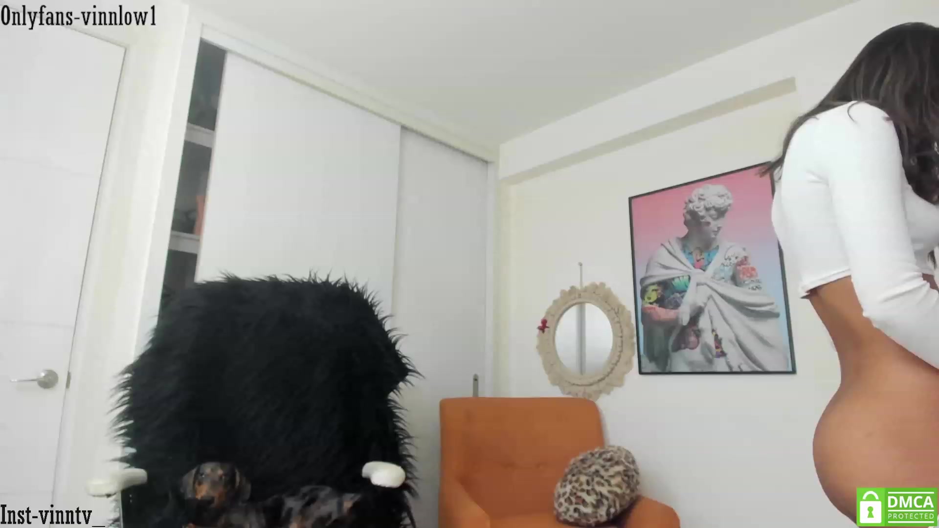 Gallery image thumbnail from Vinnlow's myfreecams stream on, 02/11/2023, 23:18 image 17 of 20