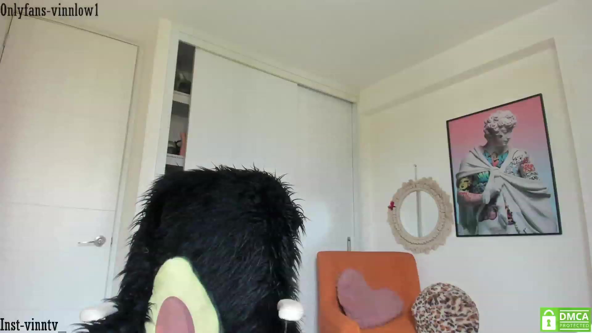 Gallery image thumbnail from Vinnlow's myfreecams stream on, 02/17/2023, 20:33 image 1 of 20