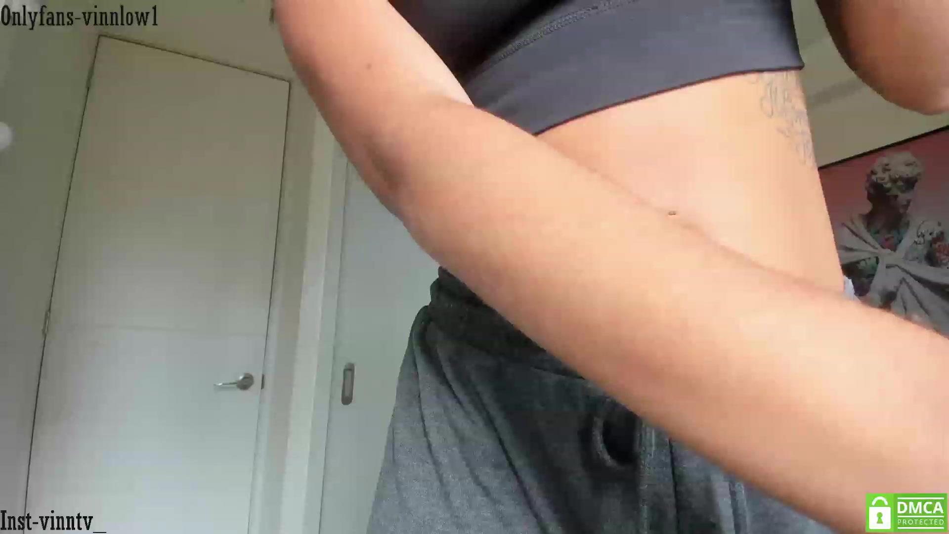 Gallery image thumbnail from Vinnlow's myfreecams stream on, 02/17/2023, 20:33 image 13 of 20