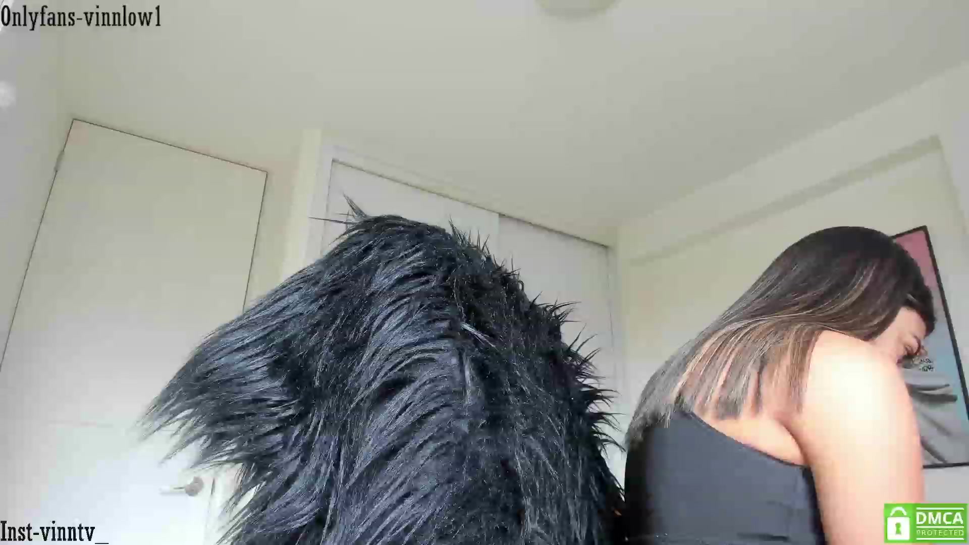 Gallery image thumbnail from Vinnlow's myfreecams stream on, 02/17/2023, 20:33 image 18 of 20
