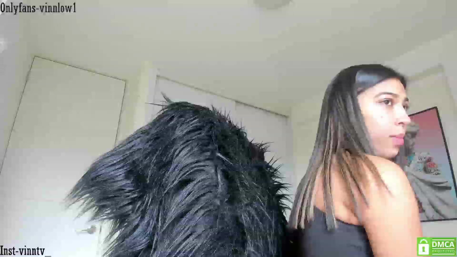 Gallery image thumbnail from Vinnlow's myfreecams stream on, 02/17/2023, 20:33 image 19 of 20