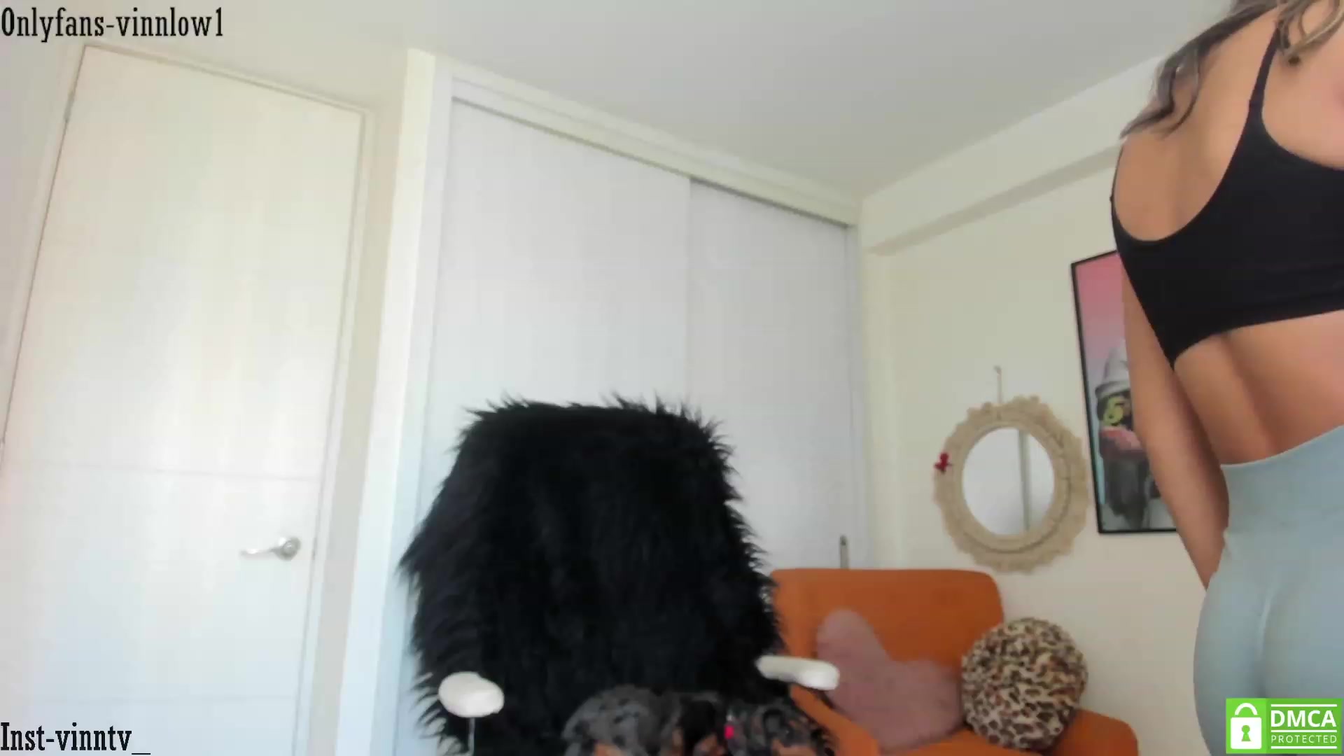 Gallery image thumbnail from Vinnlow's myfreecams stream on, 02/18/2023, 15:41 image 19 of 20