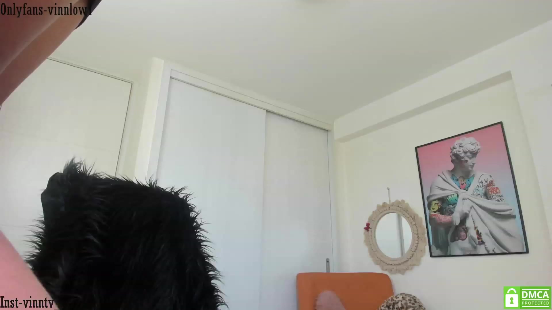 Gallery image thumbnail from Vinnlow's myfreecams stream on, 02/18/2023, 21:12 image 11 of 20