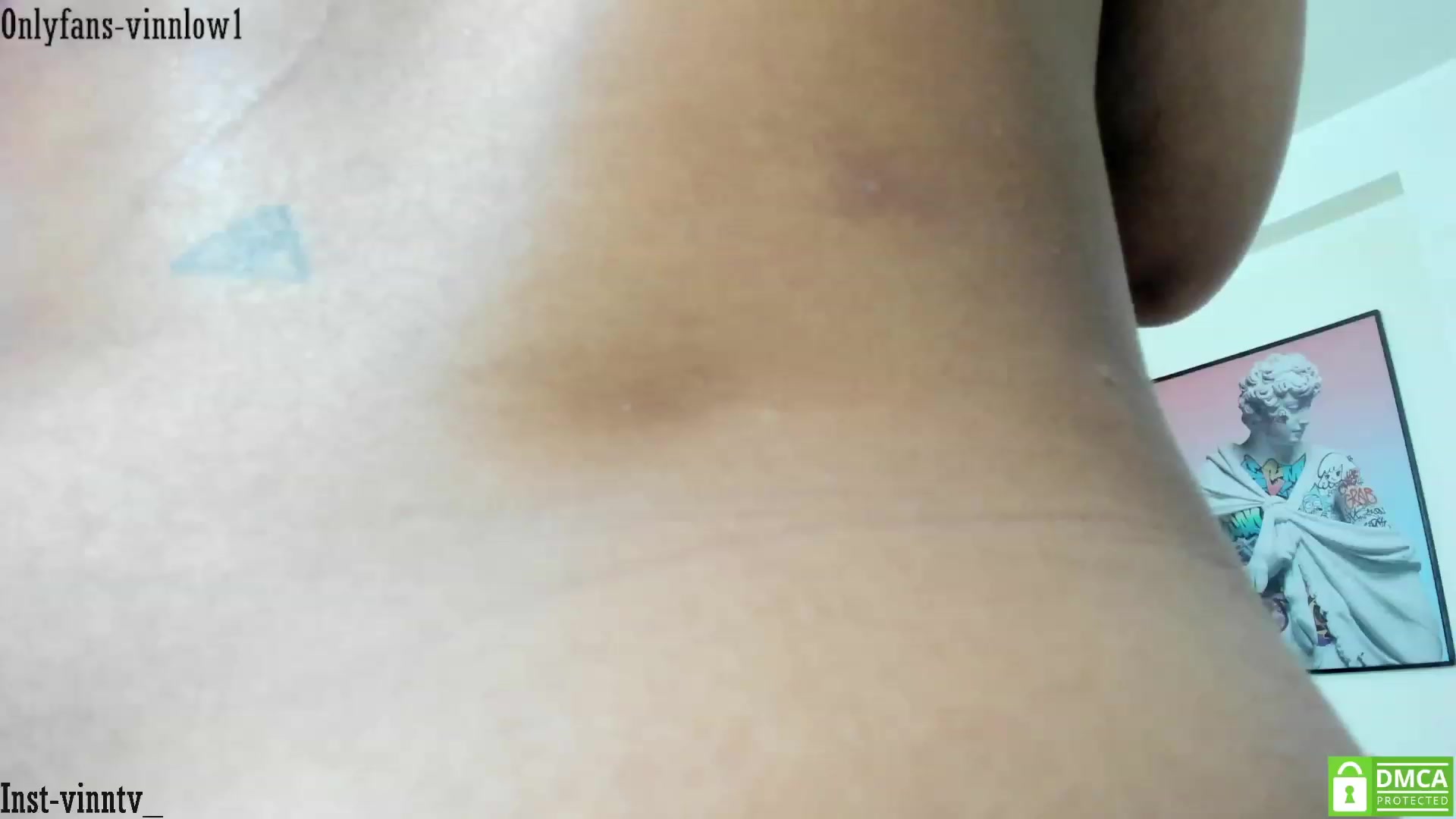 Gallery image thumbnail from Vinnlow's myfreecams stream on, 02/19/2023, 03:26 image 12 of 20