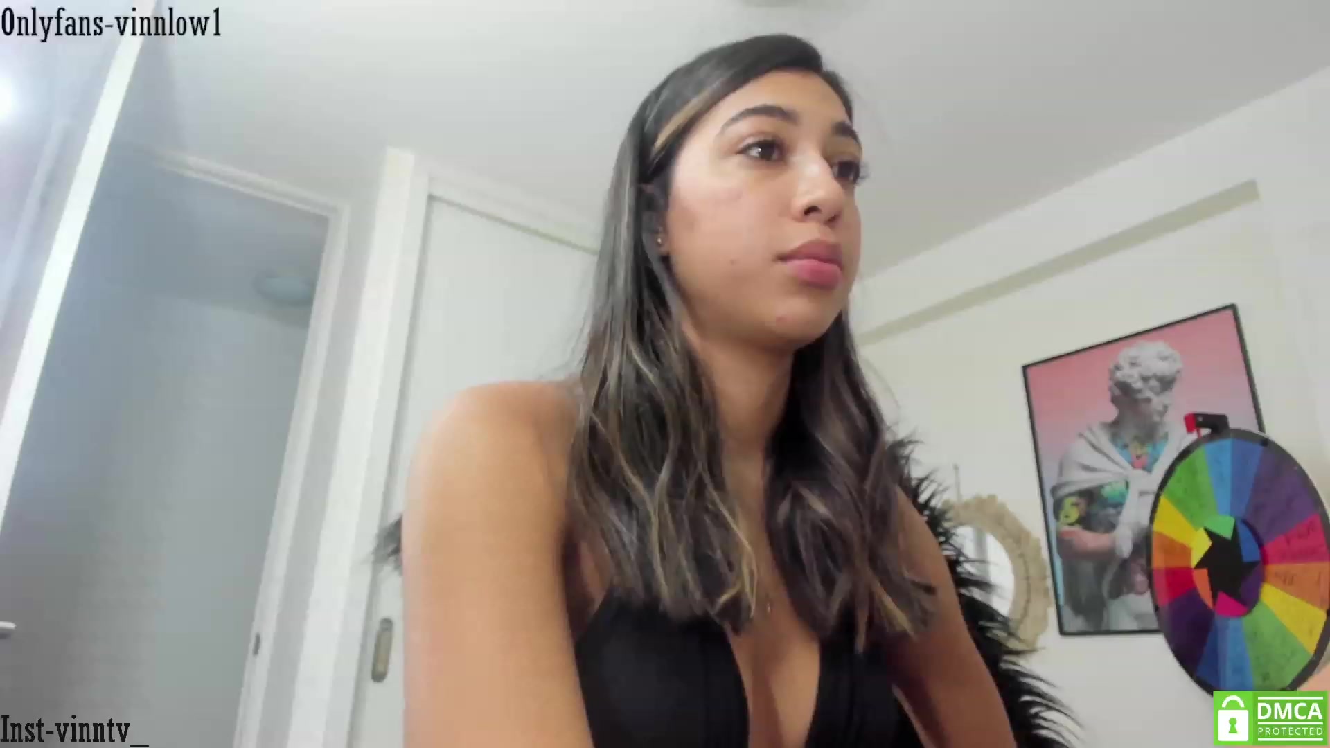 Gallery image thumbnail from Vinnlow's myfreecams stream on, 02/21/2023, 24:08 image 10 of 20