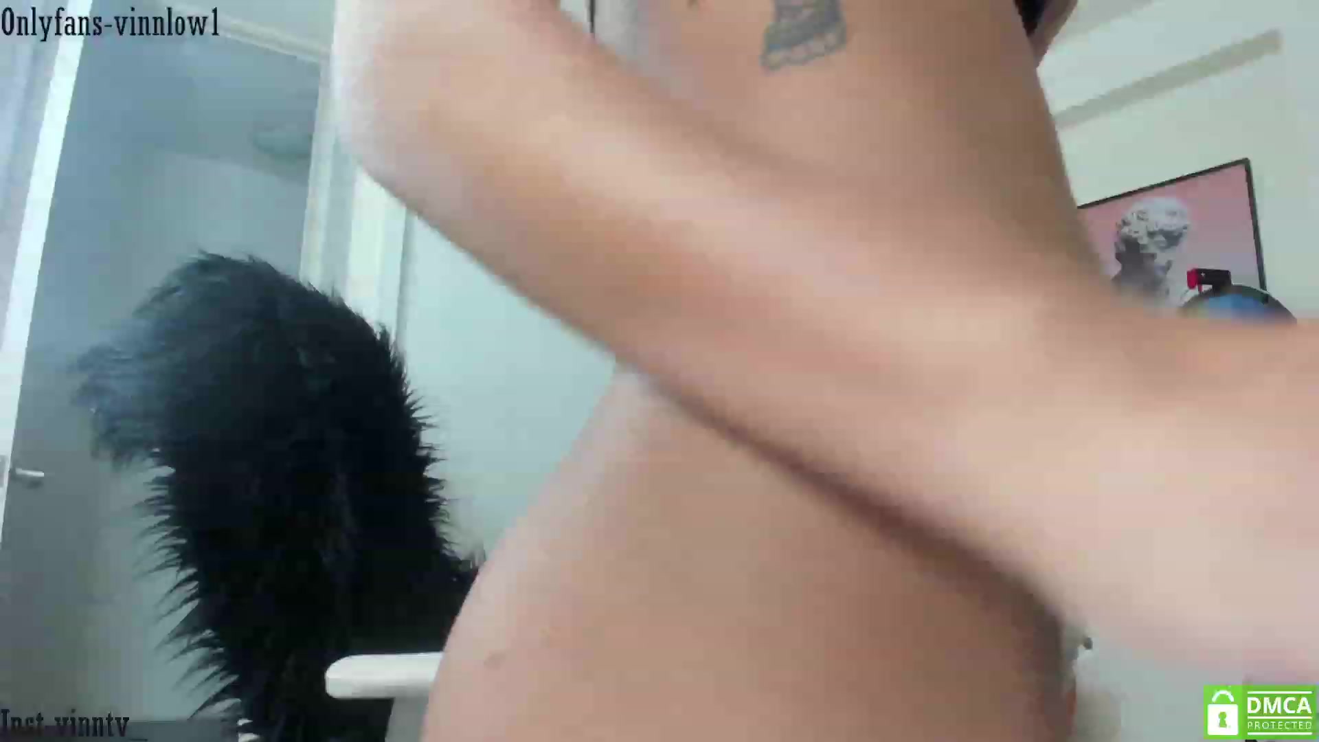 Gallery image thumbnail from Vinnlow's myfreecams stream on, 02/21/2023, 24:08 image 17 of 20