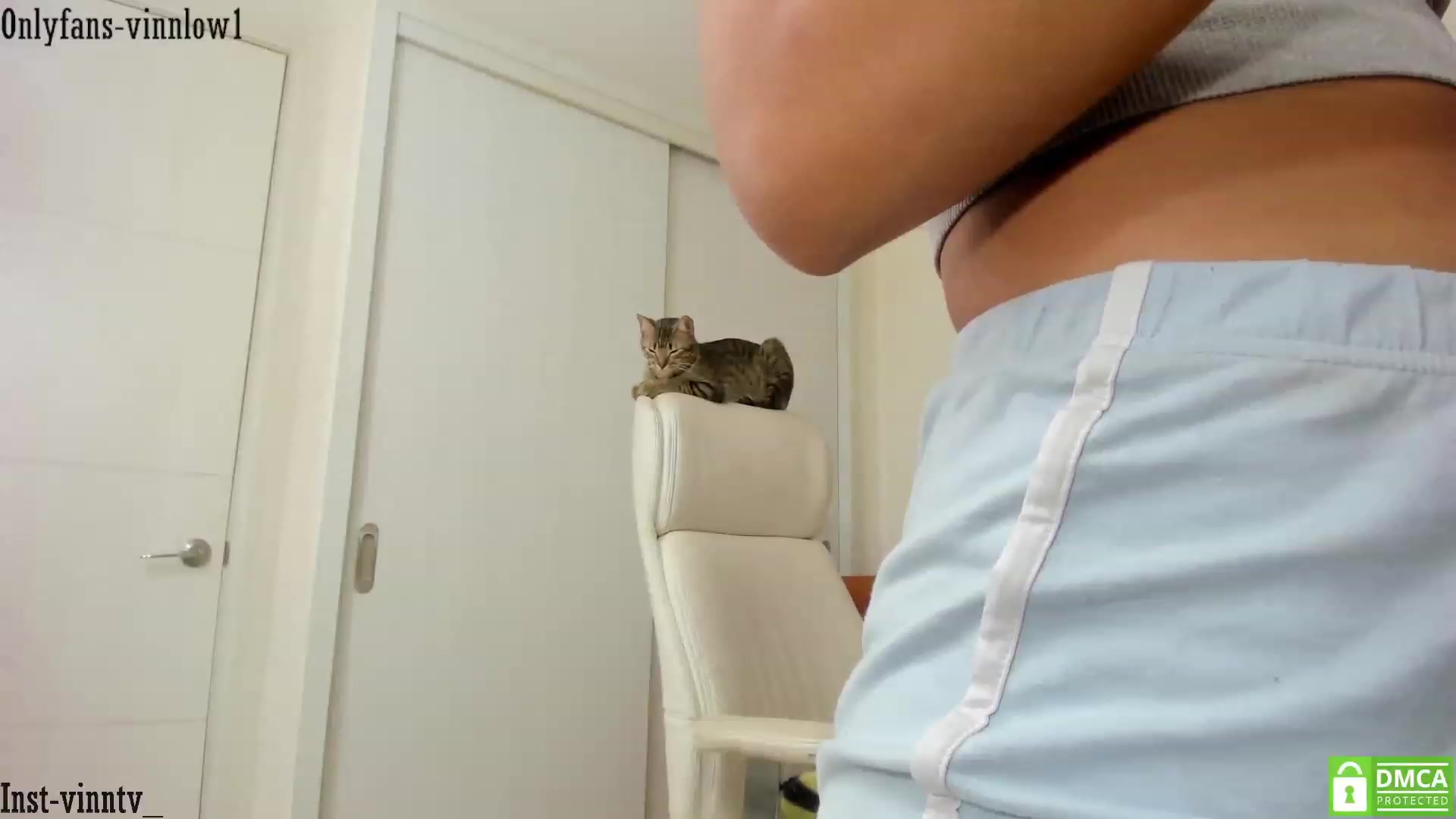 Gallery image thumbnail from Vinnlow's myfreecams stream on, 03/01/2023, 01:59 image 5 of 20