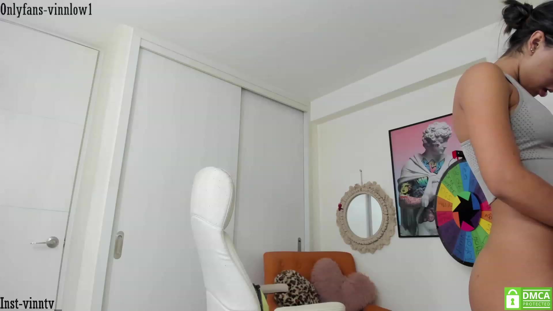 Gallery image thumbnail from Vinnlow's myfreecams stream on, 03/01/2023, 02:48 image 13 of 20