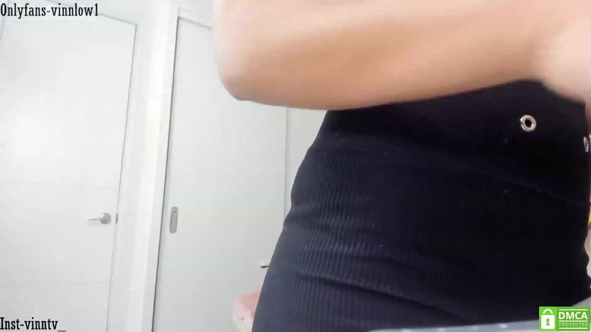 Gallery image thumbnail from Vinnlow's myfreecams stream on, 03/08/2023, 02:04 image 16 of 20