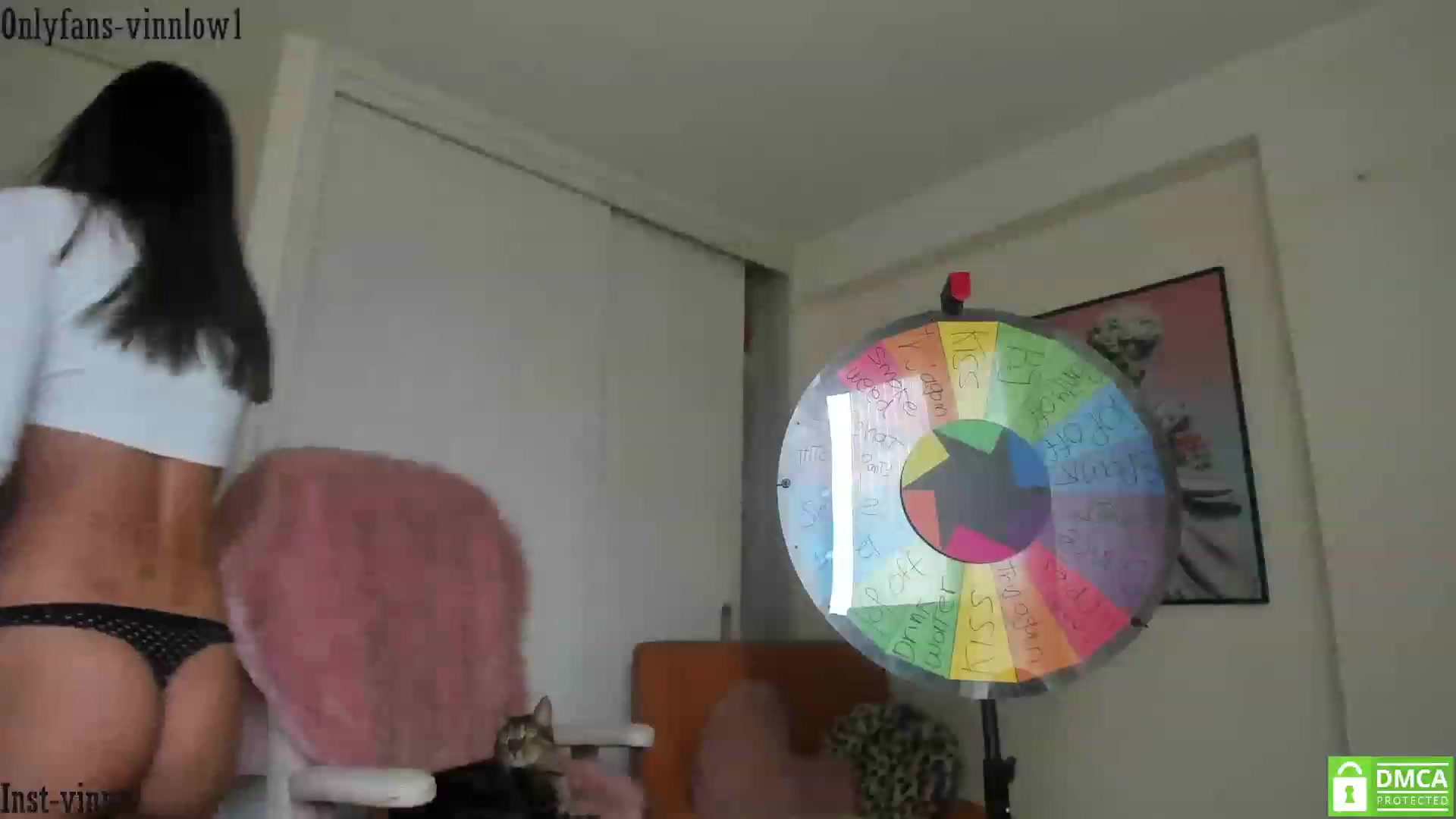Gallery image thumbnail from Vinnlow's myfreecams stream on, 03/19/2023, 22:57 image 2 of 20